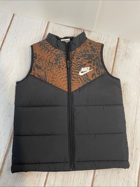 Nike Kids 5-6 Yr Black Puffer Vest with Brown Animal-Print Yoke